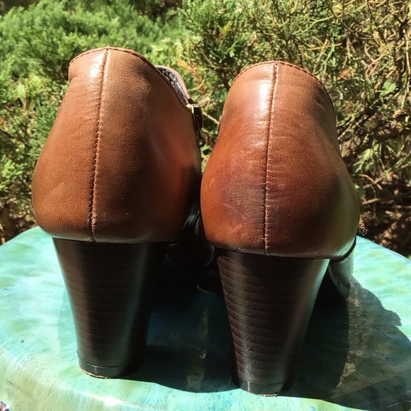 Spring Step *WYETTE (38) WOMEN’S Leather ankle Bootie, Both side zip closure. - Picture 3 of 11